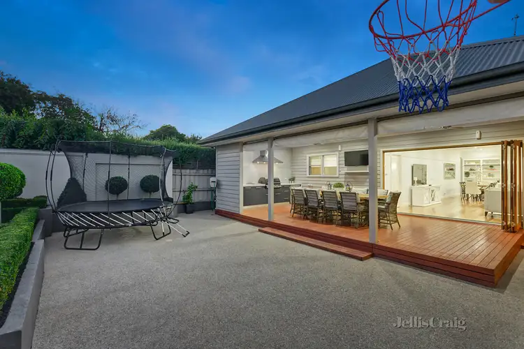 17 Temby Street, Watsonia VIC 3087