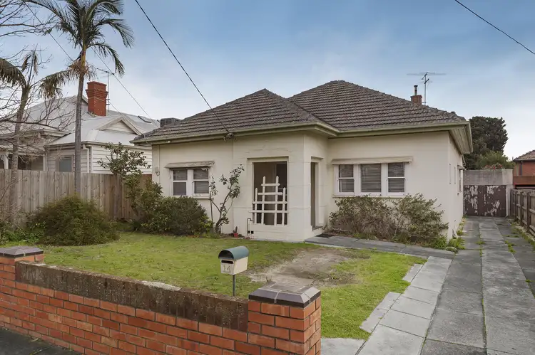 14 Wilmoth Avenue, Carnegie VIC 3163