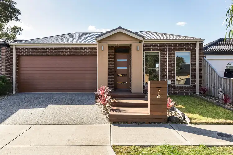 7 Cotswold Way, Mernda VIC 3754