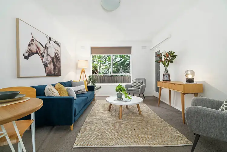 4/143 Locksley Road, Eaglemont VIC 3084