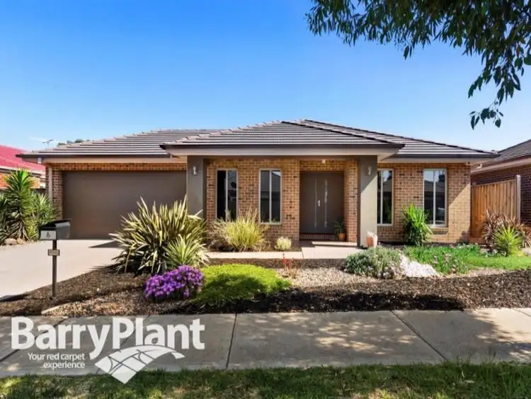 6 Somerfield Place, Doreen VIC 3754