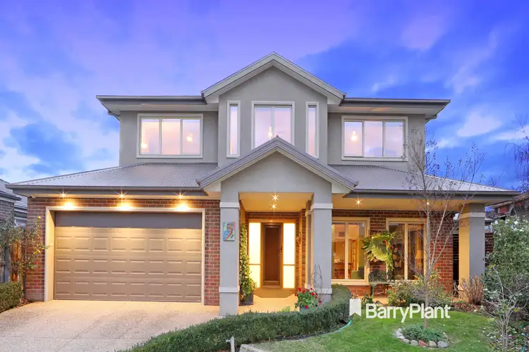 5 Swaran Close, Rowville VIC 3178