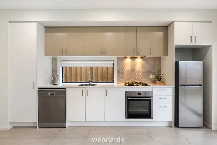 8 Boutique Lane, Cranbourne West VIC 3977