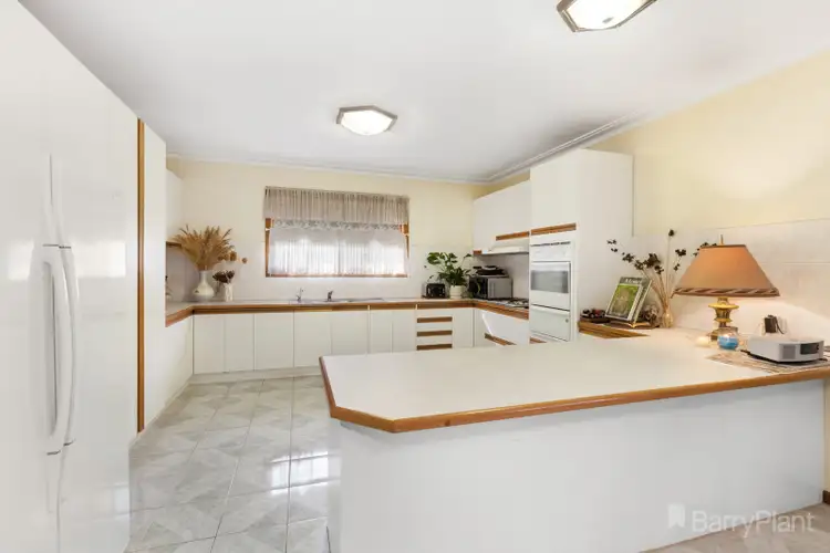 8 Pretty Sally Drive, Wallan VIC 3756