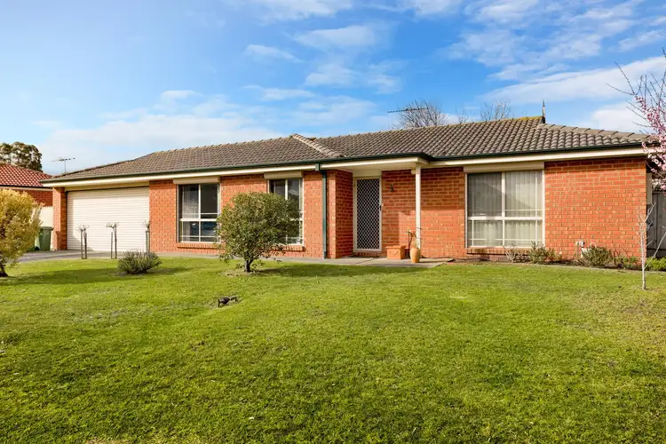 14 Maria Crescent, Pakenham VIC 3810