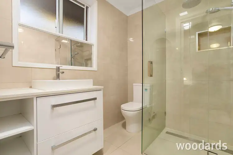 Sixth view of Homely house listing, 3 Callaghan Court, Cheltenham VIC 3192