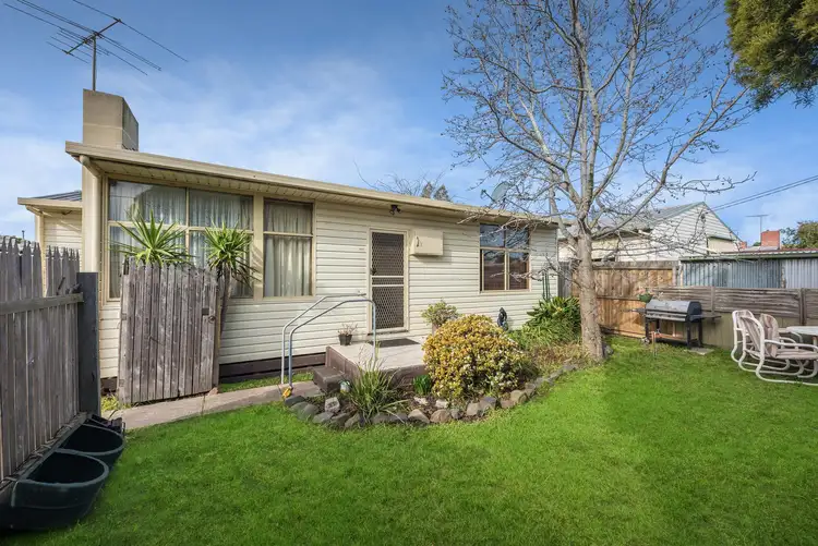 14 Dundas Street, Herne Hill VIC 3218