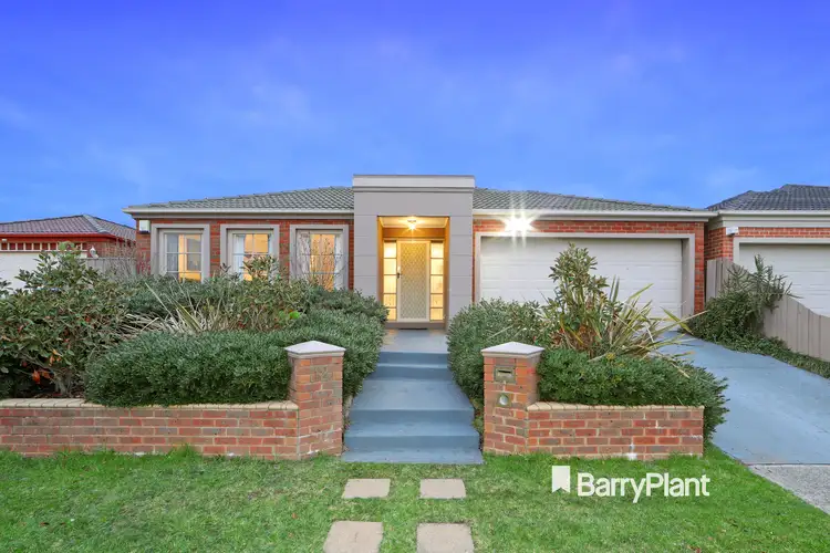 12 Webb Court, Rowville VIC 3178