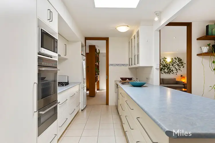 Fifth view of Homely house listing, 3 Cremin Court, Rosanna VIC 3084