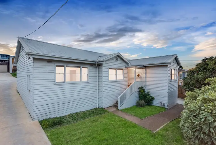 Main view of Homely townhouse listing, 1/27 The Avenue, Belmont VIC 3216