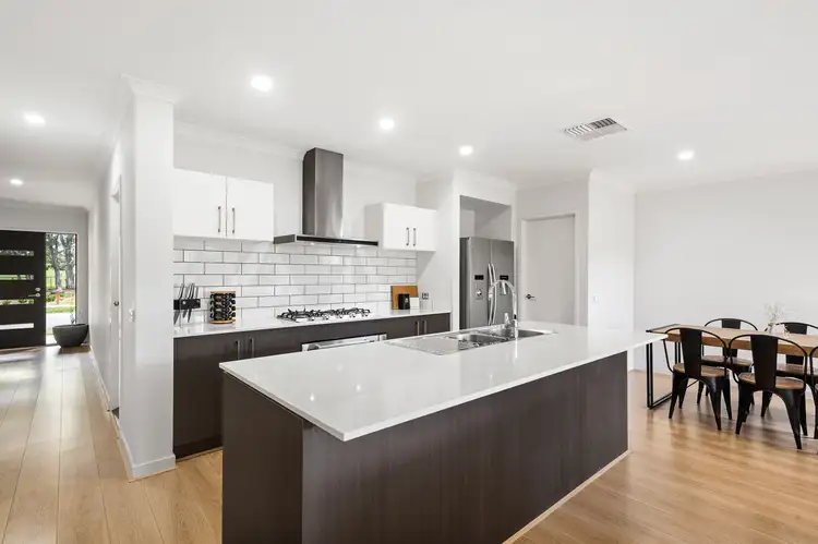 Second view of Homely house listing, 7 Goadby Drive, Mernda VIC 3754