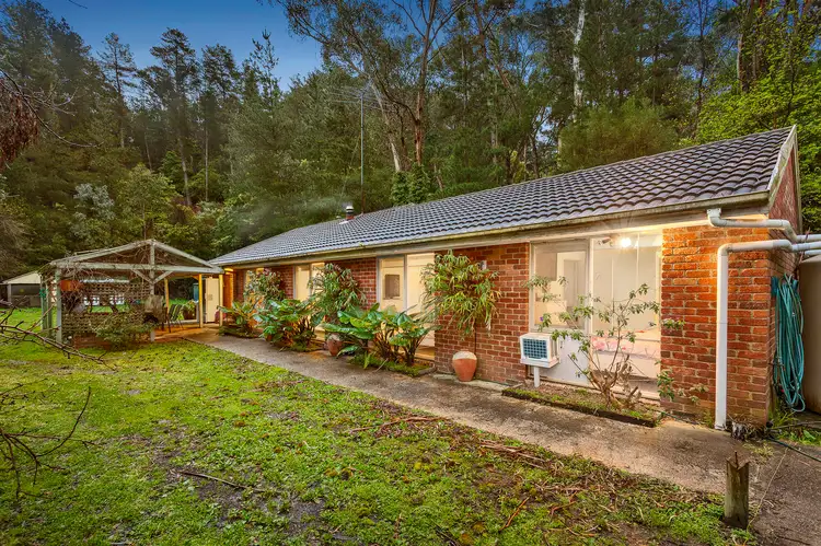 3 Enfield Avenue, Park Orchards VIC 3114