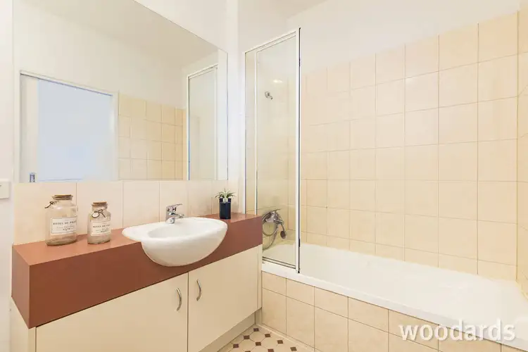 Fifth view of Homely apartment listing, 7/145 Ormond Road, Elwood VIC 3184