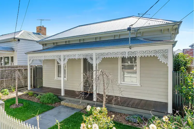 12 Lawton Avenue, Geelong West VIC 3218