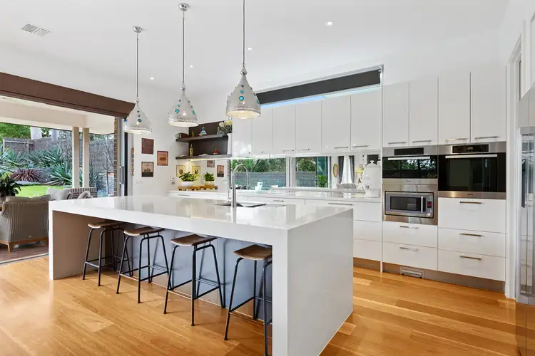 Fourth view of Homely house listing, 15 Daveys Bay Road, Mount Eliza VIC 3930