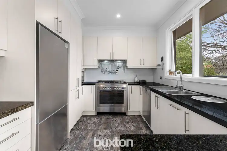 Sixth view of Homely house listing, 27 Swayfield Road, Mount Waverley VIC 3149