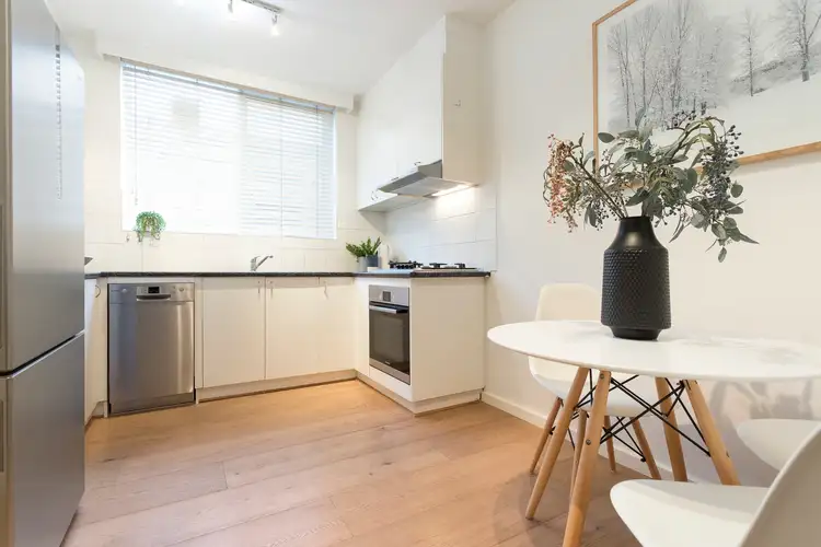 Fifth view of Homely apartment listing, 5/61 Ormond Road, Elwood VIC 3184