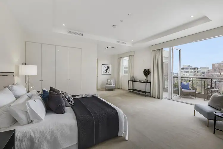 Fourth view of Homely apartment listing, 404/1 Wallace Avenue, Toorak VIC 3142