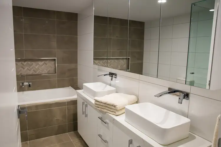Fifth view of Homely apartment listing, 14/27 Queens Road, Melbourne VIC 3000