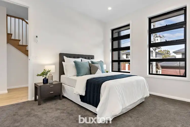 Sixth view of Homely townhouse listing, 2/21 Surrey Road, Mount Waverley VIC 3149