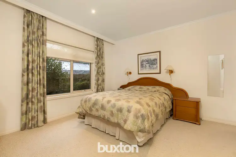 Sixth view of Homely townhouse listing, 2/47 Oak Hill Road, Mount Waverley VIC 3149