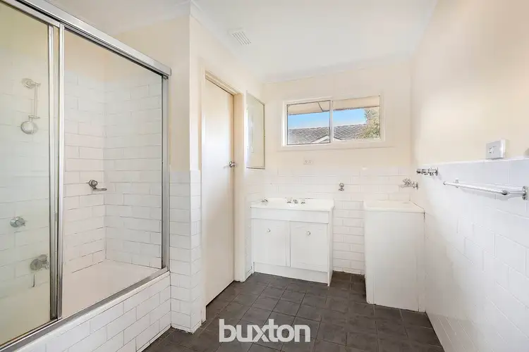 Sixth view of Homely unit listing, 2/11 Burns Avenue, Clayton South VIC 3169