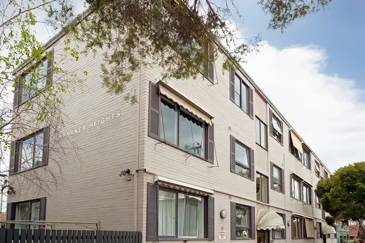 9/37 Gurner Street, St Kilda VIC 3182