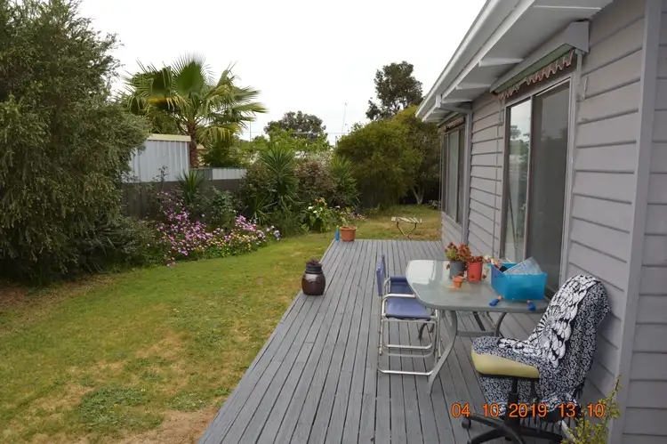 77 Malcolm Crescent, Shepparton VIC 3630