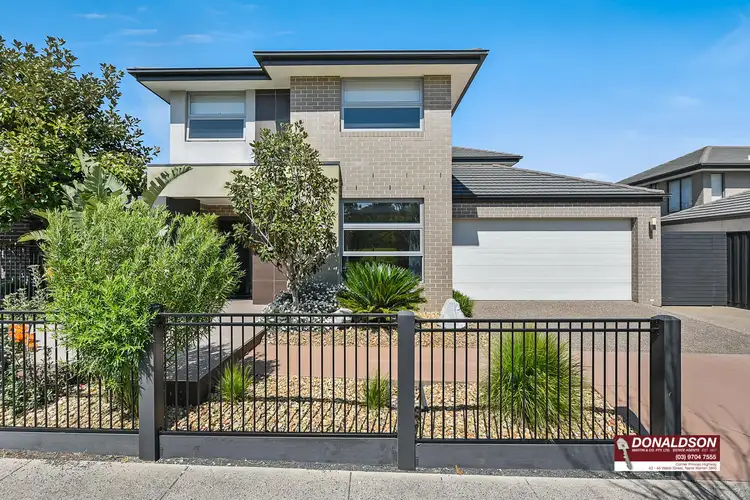 27 Kooyong  Close, Officer VIC 3809