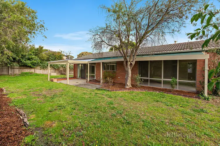 1 John Holland Court, Blackburn VIC 3130