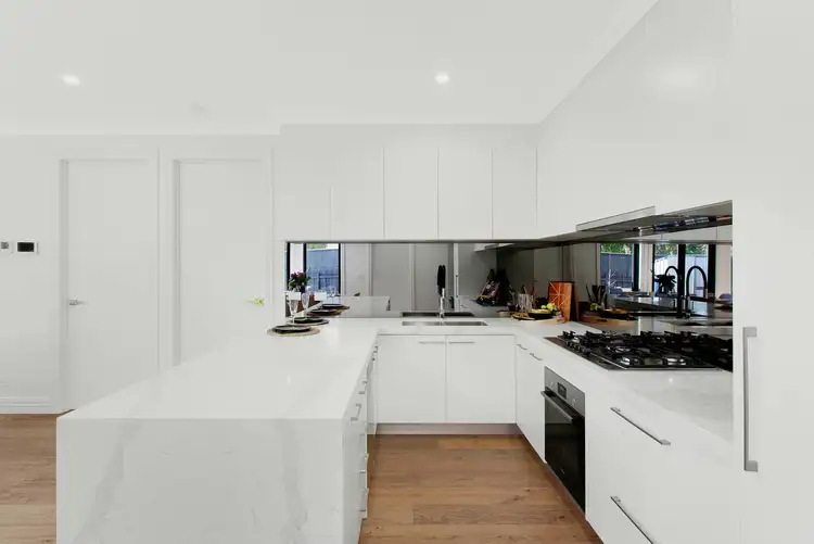 Fifth view of Homely townhouse listing, 1/102 Main Street, Blackburn VIC 3130