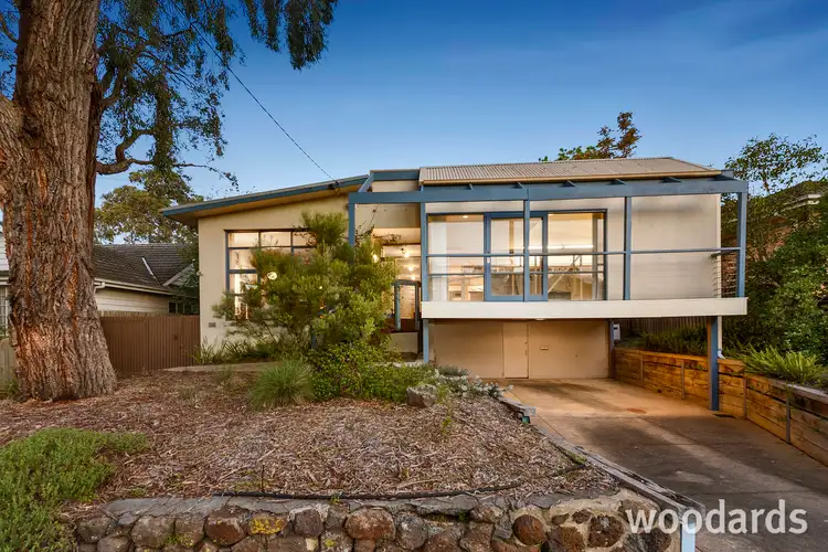 20 Rosalind Crescent, Blackburn VIC 3130