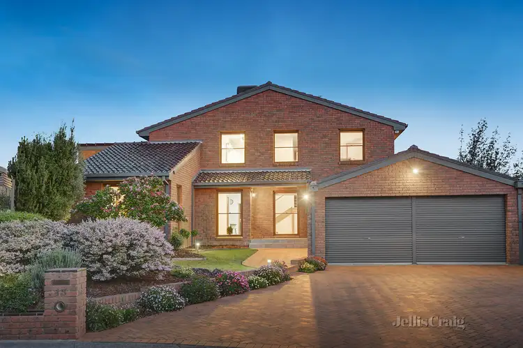 13 Dunraven Court, Watsonia North VIC 3087