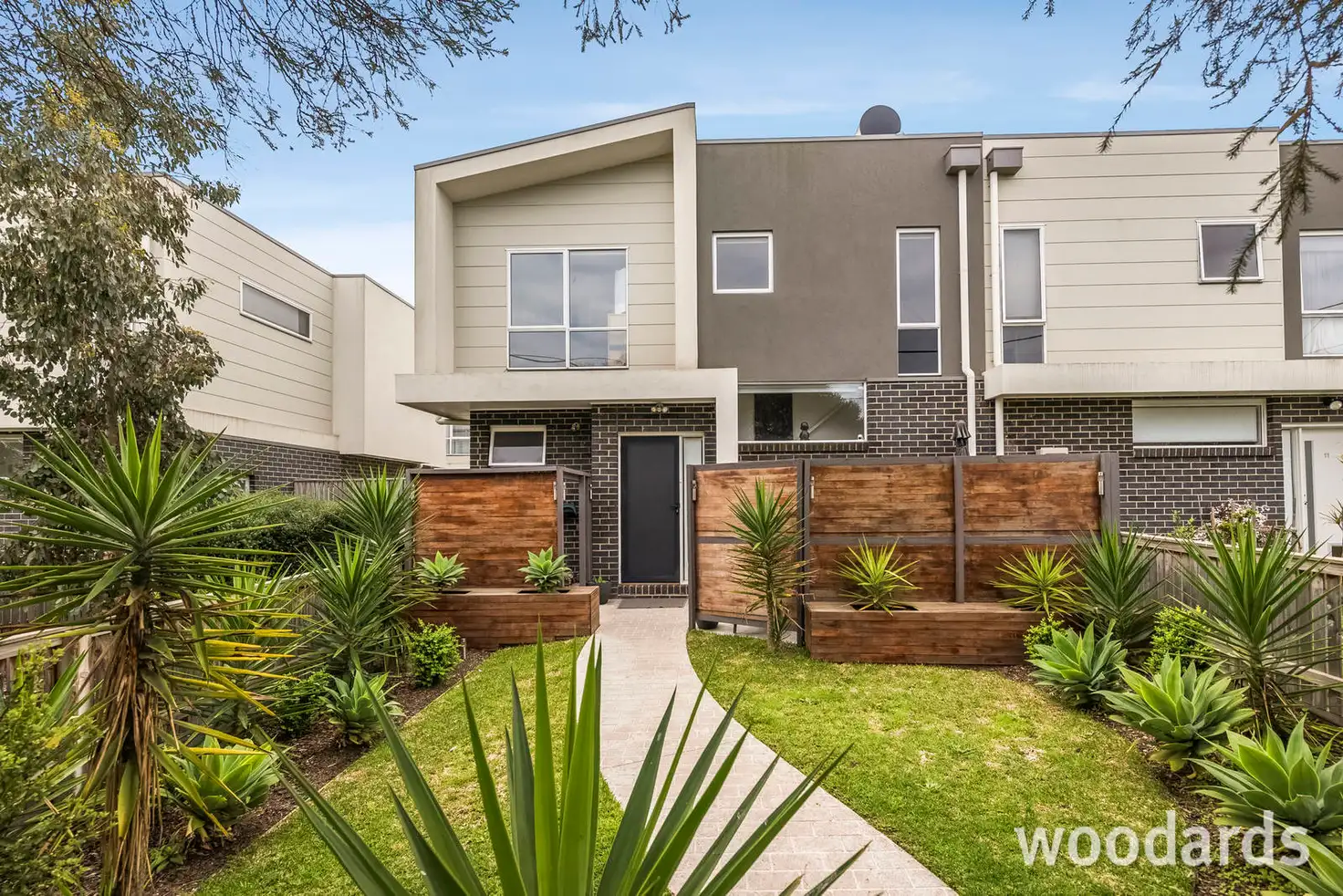 Main view of Homely townhouse listing, 10/1-5 Highett Grove, Highett VIC 3190