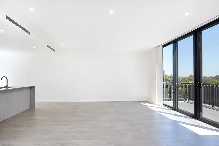 Main view of Homely unit listing, 10 Martin Avenue, Arncliffe NSW 2205