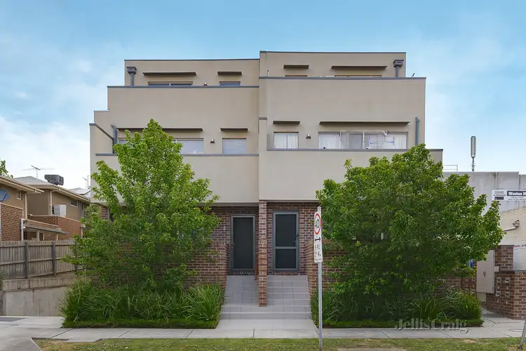 4/2 Minna Street, Blackburn VIC 3130