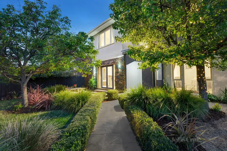 1/300 South Road, Hampton East VIC 3188