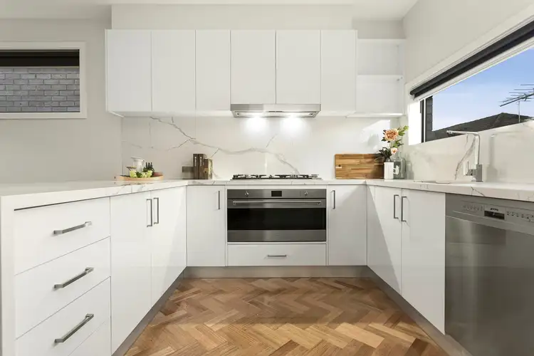 Fourth view of Homely townhouse listing, 4/39 Simpsons Road, Box Hill VIC 3128