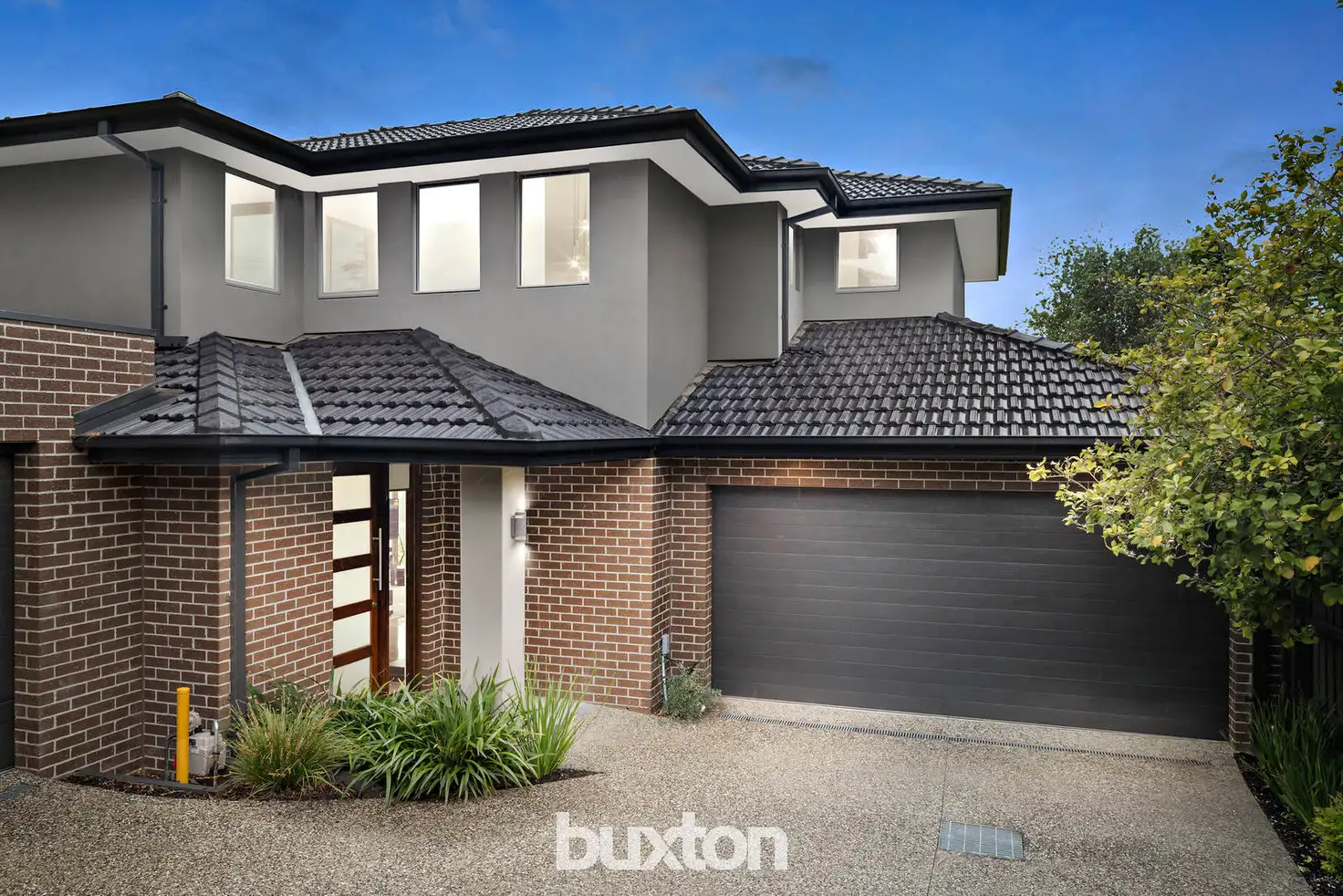 Main view of Homely townhouse listing, 2/433 Warrigal Road, Burwood VIC 3125
