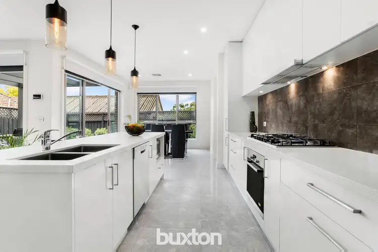 Fourth view of Homely townhouse listing, 2/433 Warrigal Road, Burwood VIC 3125