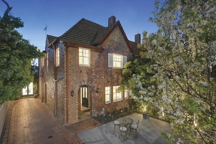 Main view of Homely house listing, 5 Kyeamba Grove, Toorak VIC 3142