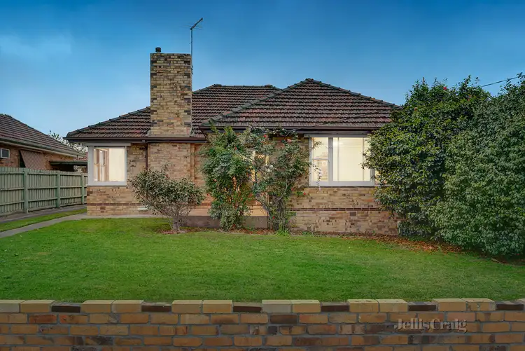 687 Warrigal Road, Bentleigh East VIC 3165
