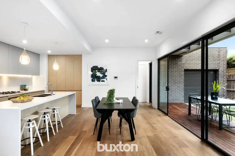 Fifth view of Homely townhouse listing, 1/5 McLaren Street, Mount Waverley VIC 3149