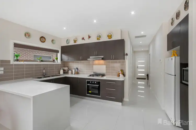 Second view of Homely unit listing, 2/11 Raglan Street, Wallan VIC 3756