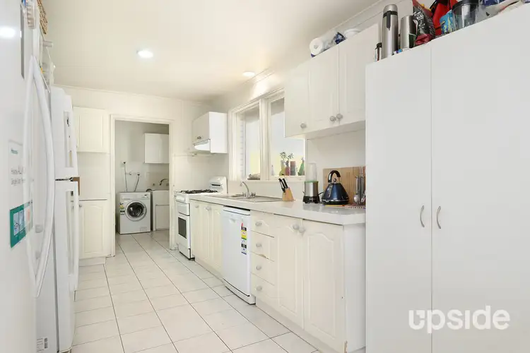 Fifth view of Homely house listing, 10 Ardwell Court, St Albans VIC 3021