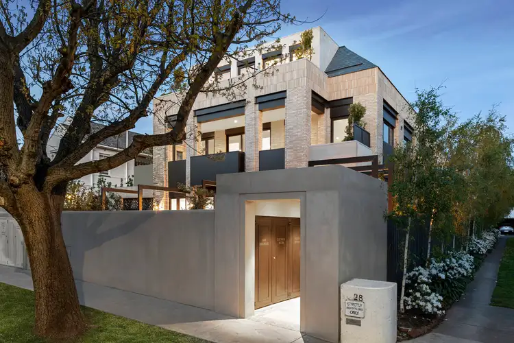 APT 4/30 Kensington Road, South Yarra VIC 3141
