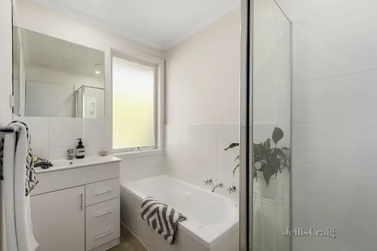 Sixth view of Homely unit listing, 1/3 Glen Valley Road, Forest Hill VIC 3131