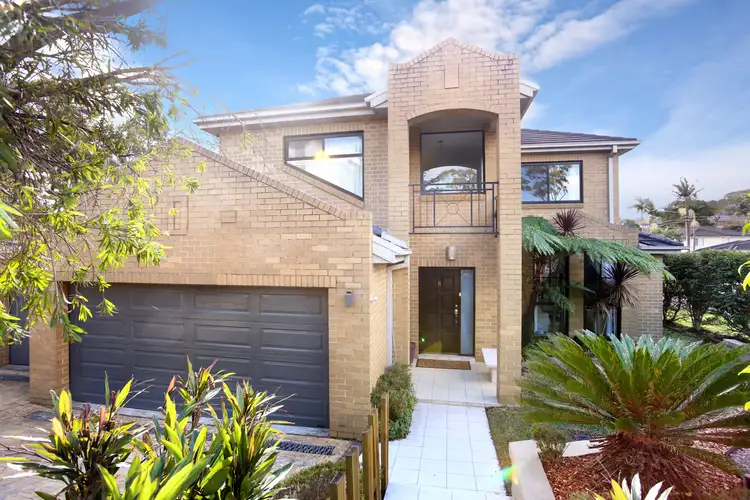 8 Hopkins Place, Forestville NSW 2087