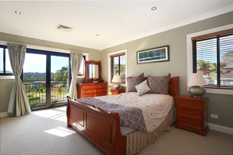 Fifth view of Homely house listing, 8 Hopkins Place, Forestville NSW 2087