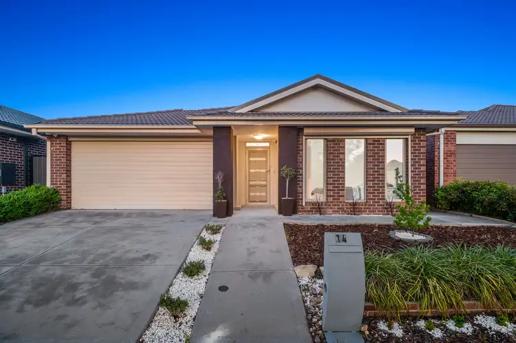 14 Craigmoor  Crescent, Mernda VIC 3754